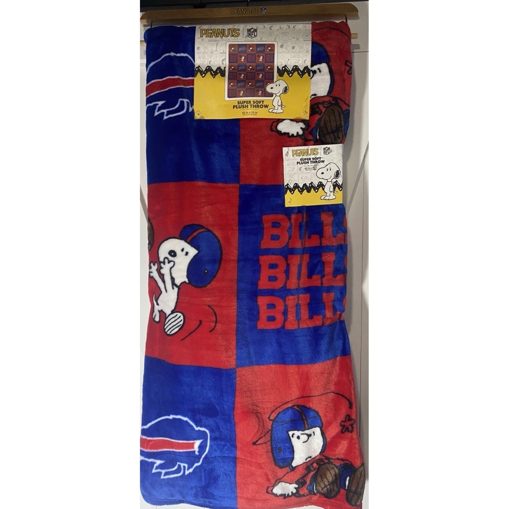 Peanuts NFL Buffalo Bills Super Soft Plush Throw Blanket 60" x 70" Snoopy NWT